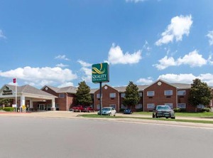 Quality Inn Suites Mountain North | Mountain Home