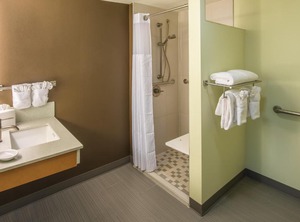 Lion Inn Suites Everett | Northwest Everett