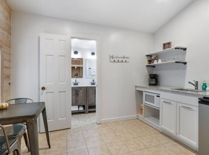 Wimberley Log Cabins Resort | Wimberley