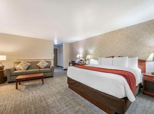 Surestay Hotel | Buffalo