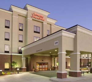 Hampton Inn 