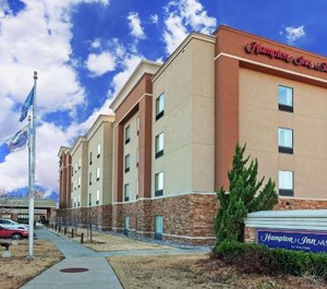 Hampton Inn Arrow 