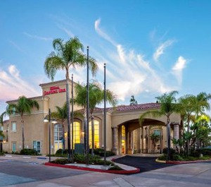 Hilton Garden Inn San Bernardo 