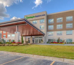 Holiday Inn Express Tulsa Arrow Hwy Ihg Hotel 