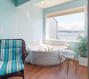 Listing Bayfront Fireplace The Beach 
