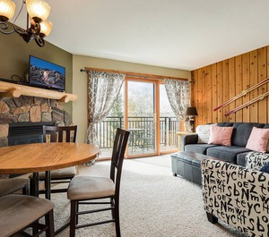 Scandinavian Lodge 