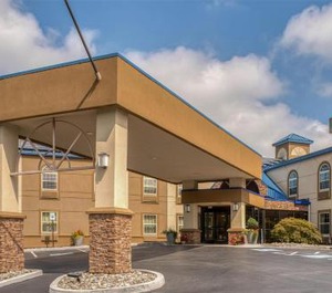 Surestay Hotel 
