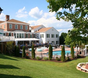 Virginia Crossings Hotel Tapestry 