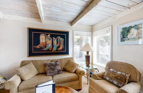 Elkhorn Hotel | 1001 Atelier Studios