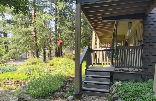McCall Cabin | 102 m² Cabin ∙ 2 bedrooms ∙ 6 guests