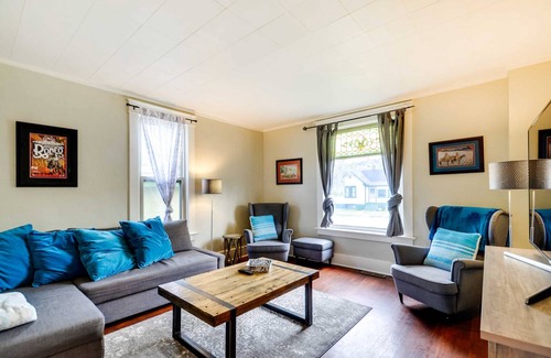 Red Lodge House | 102 m² House ∙ 2 bedrooms ∙ 6 guests