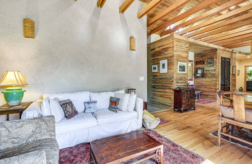 Southgate House | 102 m² House ∙ 2 bedrooms ∙ 4 guests