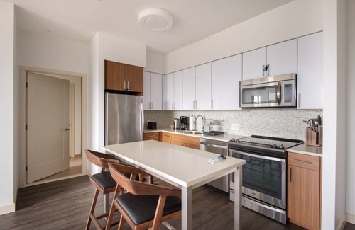 Waltham Apartment | 103 m² Apartment ∙ 2 bedrooms ∙ 4 guests