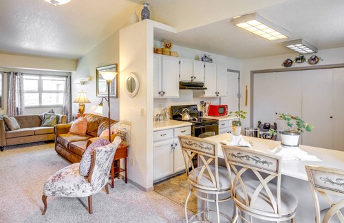 River Road Apartment | 106 m² Apartment ∙ 2 bedrooms ∙ 6 guests