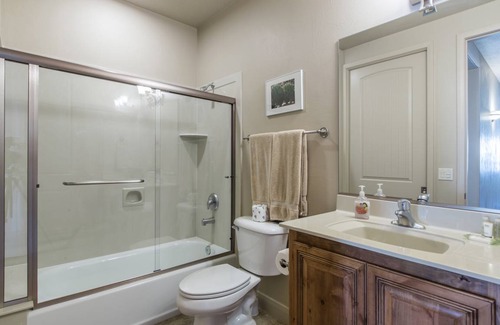 St. George Condo | 106 m² Condo ∙ 2 bedrooms ∙ 6 guests
