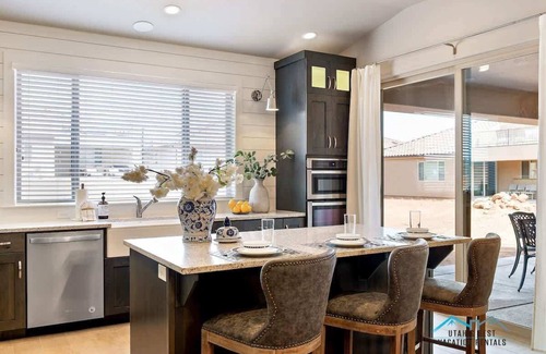 Santa Clara House | 109| Rivers Escape in St George with Waterpark Views