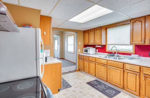 Devils Lake House | 111 m² House ∙ 3 bedrooms ∙ 9 guests