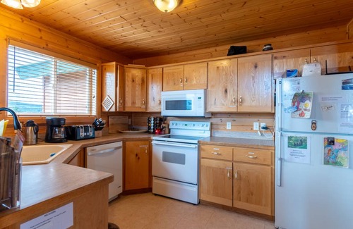Island Park House | 111 m² House ∙ 3 bedrooms ∙ 6 guests