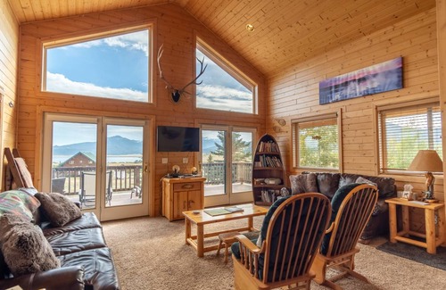 Island Park House | 111 m² House ∙ 3 bedrooms ∙ 6 guests