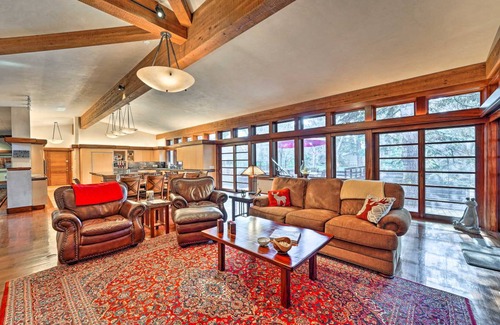 Hailey House | 1114 m² House ∙ 4 bedrooms ∙ 10 guests