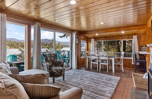 Hayden Lake House | 113 m² House ∙ 2 bedrooms ∙ 9 guests