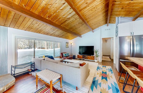 Blue River House | 114 m² House ∙ 4 bedrooms ∙ 9 guests