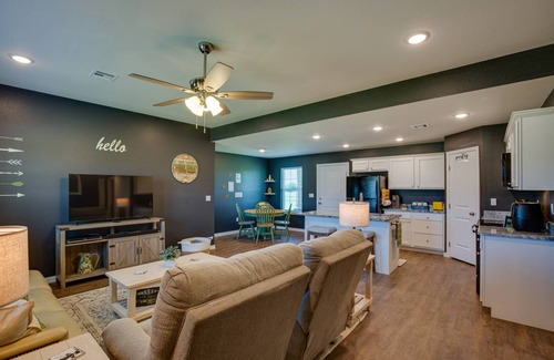 Madill House | 119 m² House ∙ 3 bedrooms ∙ 7 guests