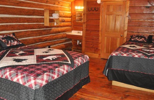 Dubois Resort | 128 m² Resort ∙ 3 bedrooms ∙ 12 guests