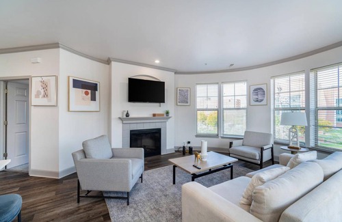 Corryville Apartment | 131 m² Apartment ∙ 2 bedrooms ∙ 4 guests