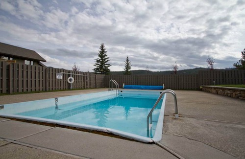 Big Sky Meadow Village Condo | 131 m² Condo ∙ 2 bedrooms ∙ 4 guests