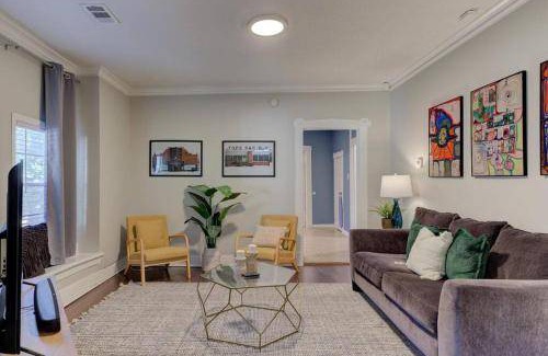 Cooper-Young Historic District House | 132 m² House ∙ 3 bedrooms ∙ 7 guests