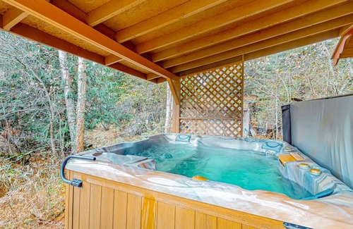 Sandpoint House | 134 m² House ∙ 3 bedrooms ∙ 6 guests