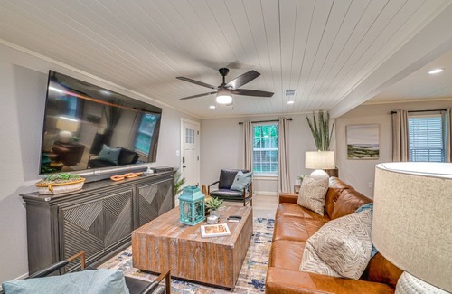 Pilot Point House | 136 m² House ∙ 3 bedrooms ∙ 9 guests