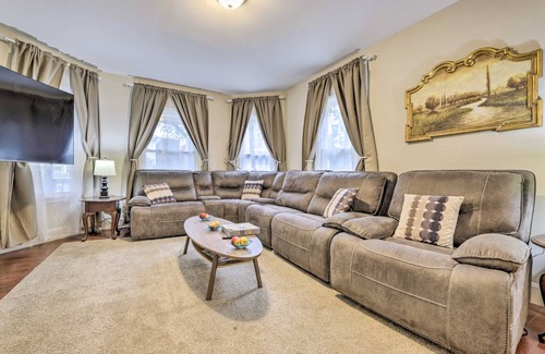 Memorial Square Apartment | 139 m² Apartment ∙ 3 bedrooms ∙ 6 guests