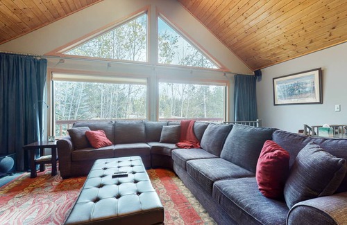 Big Sky Cabin | 139 m² Cabin ∙ 3 bedrooms ∙ 6 guests
