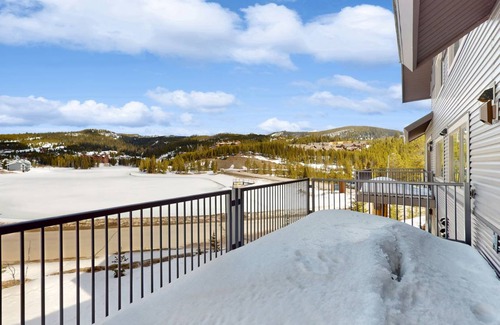 Big Horn Condo | 143 m² Condo ∙ 4 bedrooms ∙ 12 guests