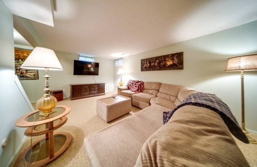 Richmond Heights Apartment | 147 m² Apartment ∙ 3 bedrooms ∙ 7 guests