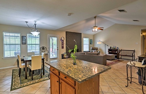 McQueeney House | 148 m² House ∙ 3 bedrooms ∙ 6 guests