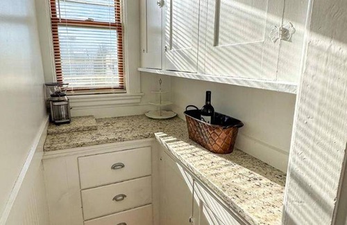 North Cambridge Apartment | 149 m² Apartment ∙ 5 bedrooms ∙ 10 guests