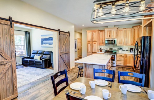West Yellowstone House | 149 m² House ∙ 2 bedrooms ∙ 6 guests
