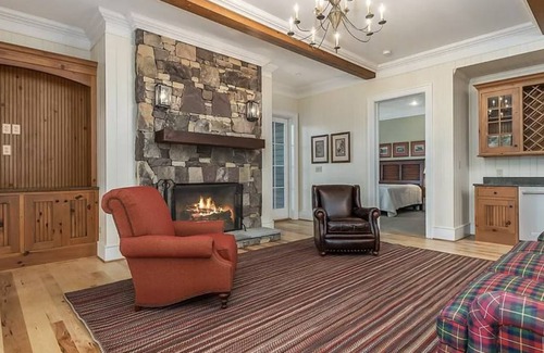 Mill Spring House | 158 m² House ∙ 2 bedrooms ∙ 4 guests