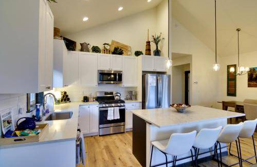 Four Corners House | 159 m² House ∙ 3 bedrooms ∙ 8 guests