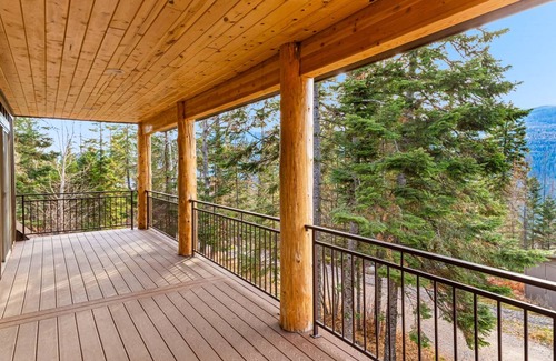 Bigfork Cabin | 167 m² Cabin ∙ 3 bedrooms ∙ 11 guests