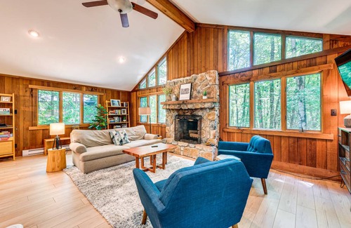 Pocono Pines Cottage | 174 m² Cabin ∙ 3 bedrooms ∙ 8 guests