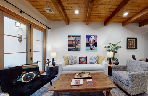 Menlo Park House | 175 m² House ∙ 2 bedrooms ∙ 6 guests