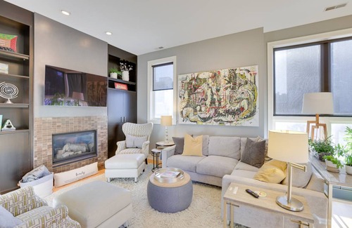 Southeast Omaha Apartment | 176 m² Apartment ∙ 2 bedrooms ∙ 6 guests