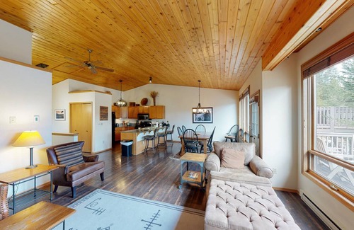 Big Sky Condo | 177 m² Condo ∙ 3 bedrooms ∙ 8 guests