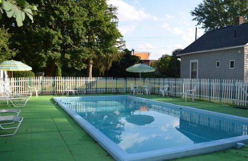 Williamstown Hotel | 18 m² Motel ∙ 4 guests