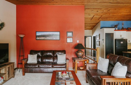 Big Sky House | 180 m² House ∙ 3 bedrooms ∙ 7 guests