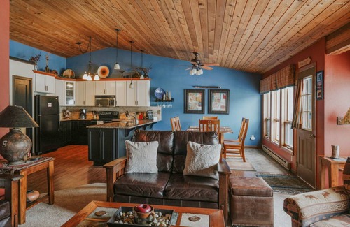 Big Sky House | 180 m² House ∙ 3 bedrooms ∙ 7 guests
